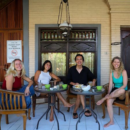 The Wayan House Hostel อูบุด ภายนอก รูปภาพ